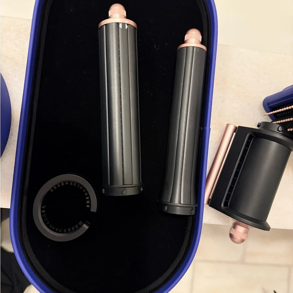 Dyson Hair Styling Kit in Blue and Black - Picture 8 of 11